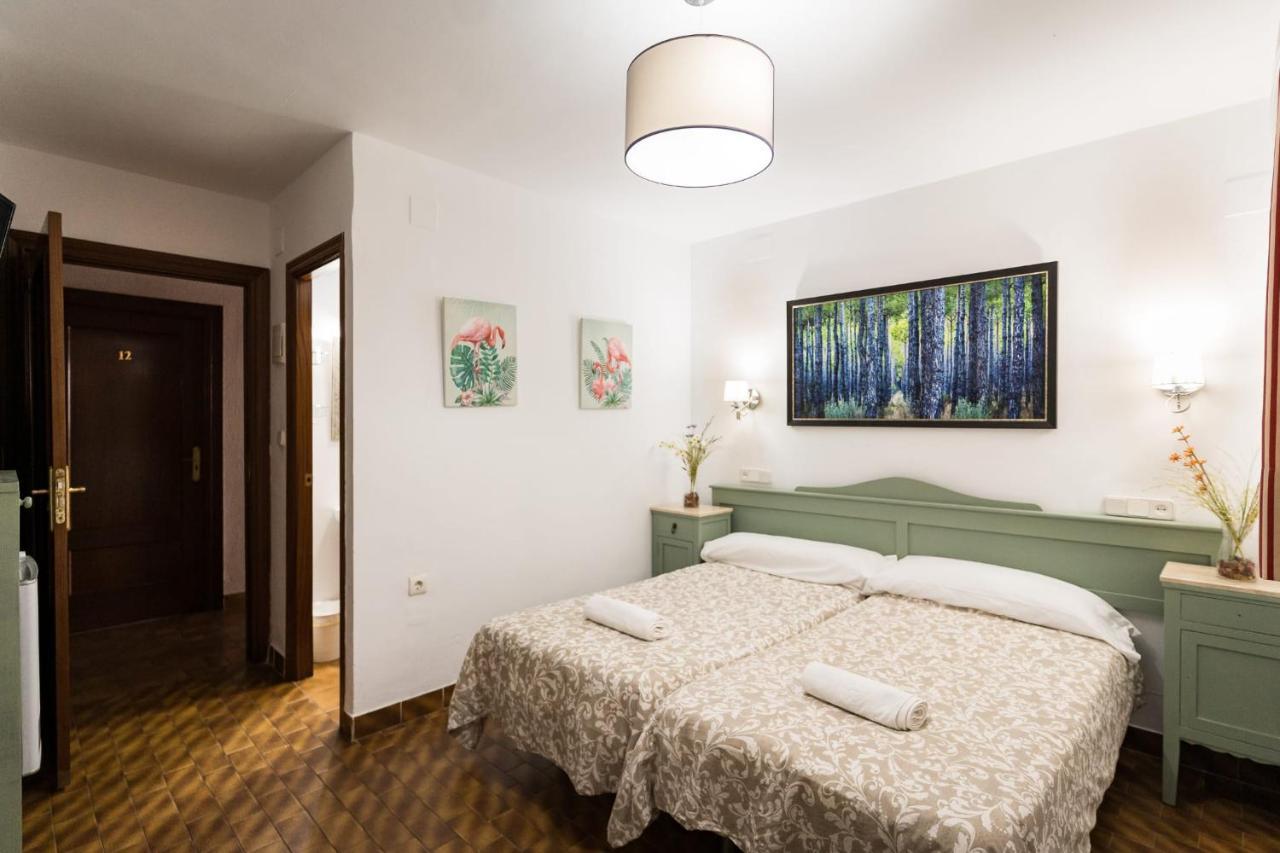 Hotel Pension Frasquita à Matalascañas Extérieur photo